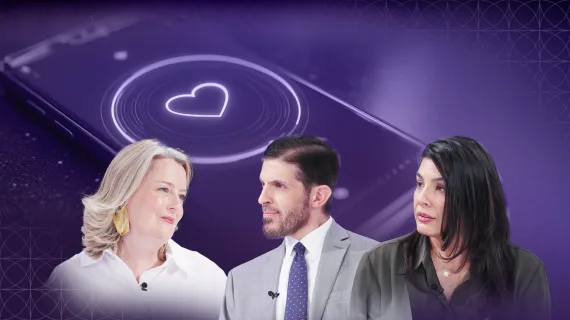 06 DD MS THUMB  HORIZONTAL LOVE web 2 570 320